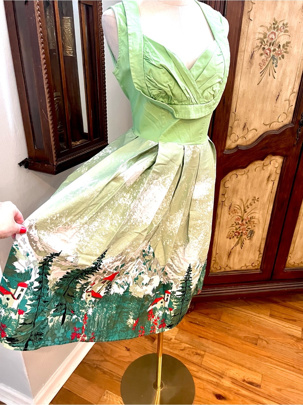 Alpine Village Scenic Border Print Cottagecore Fit & Flare Dress ,EUC, Size M - Picture 3 of 10